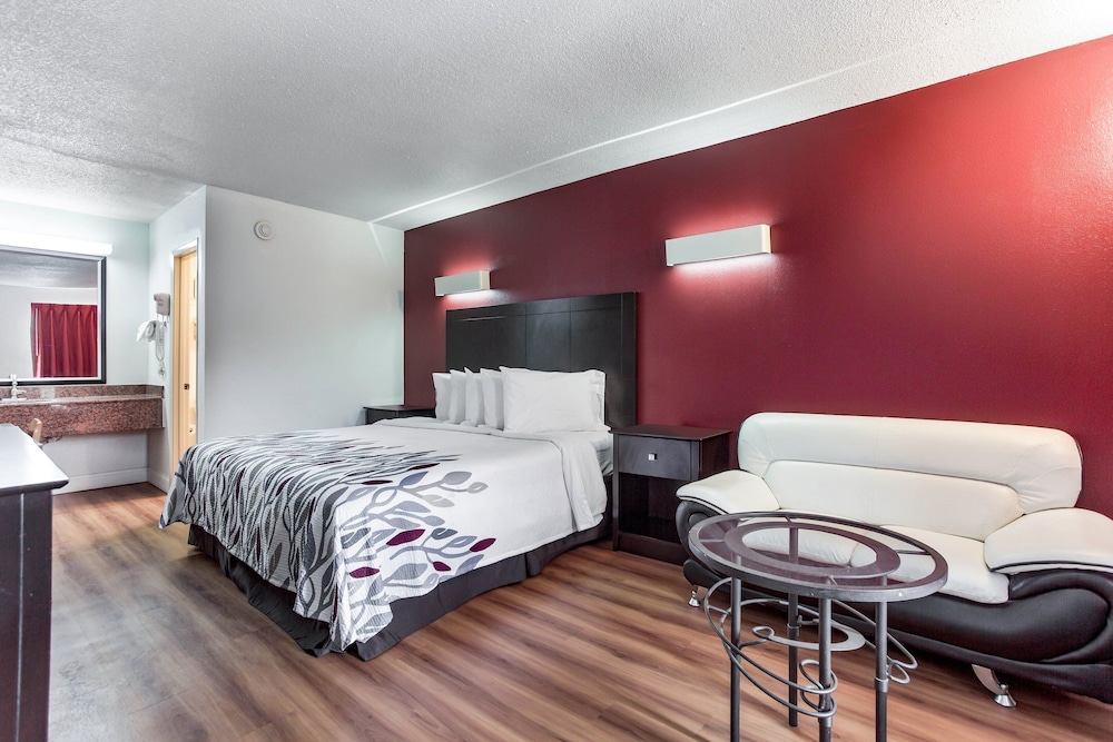 Red Roof Inn Monteagle – I-24 (ex Motel 6 Monteagle TN) 21/28