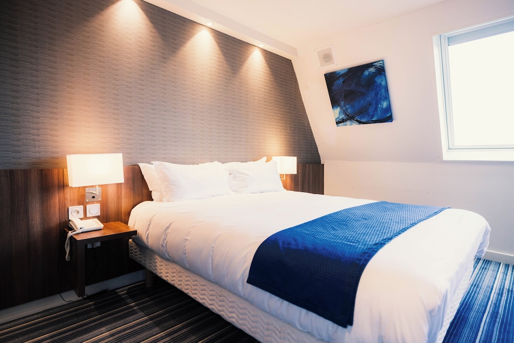 Standard, Double Bed, Holiday Inn Express Lille Centre by IHG 3/5