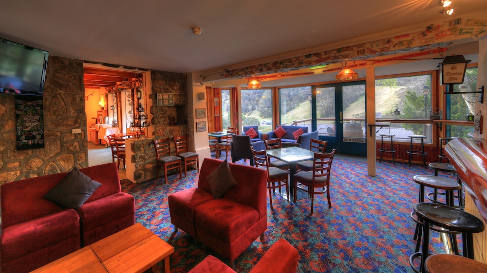 CANDLELIGHT LODGE 39/59