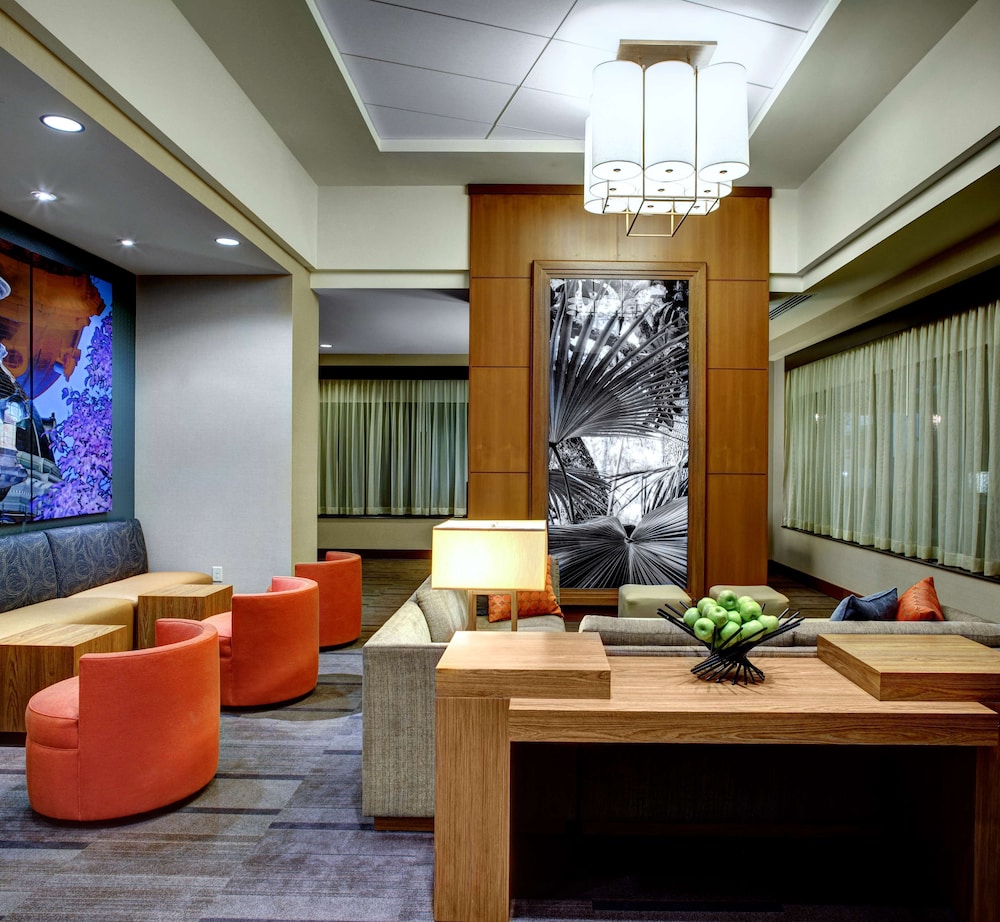 Hyatt Place Columbia Downtown the Vista 44/70