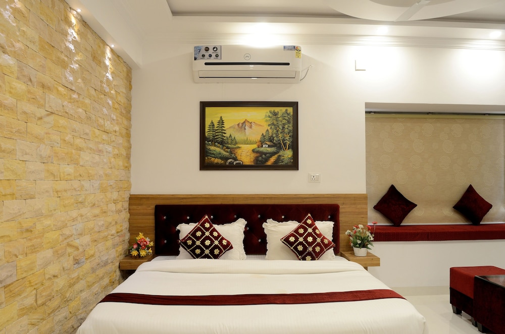 Ambay Villa 10/50