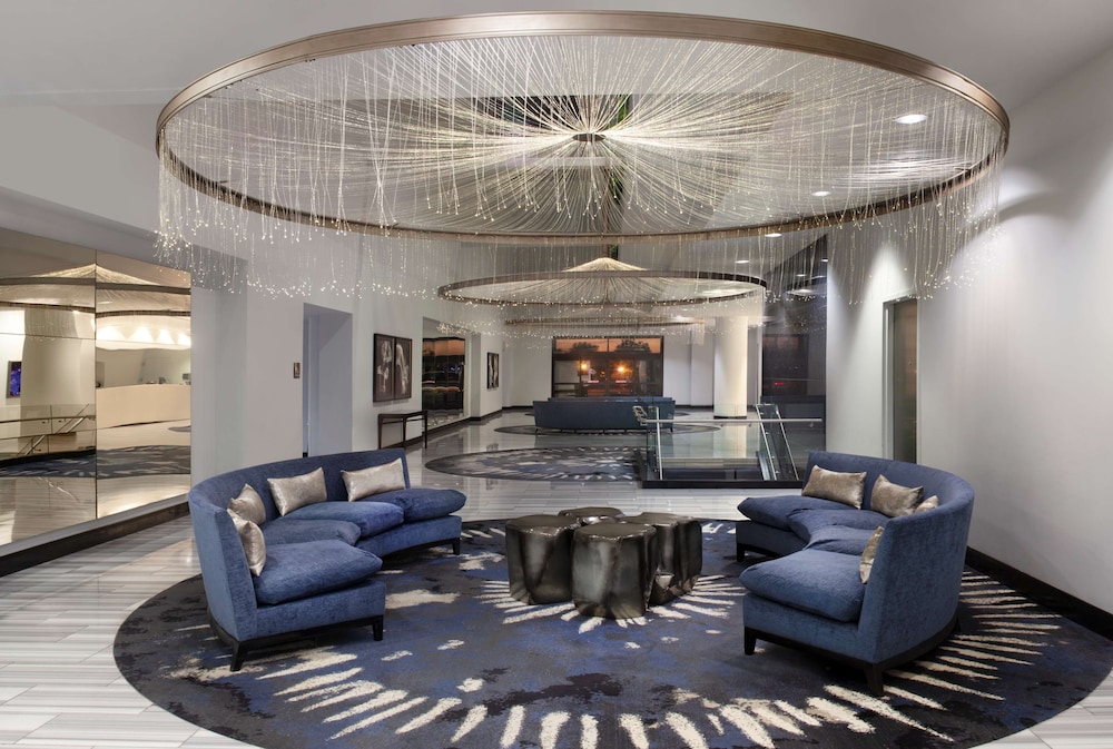 Compass Hotel Nassau Bay 27/65