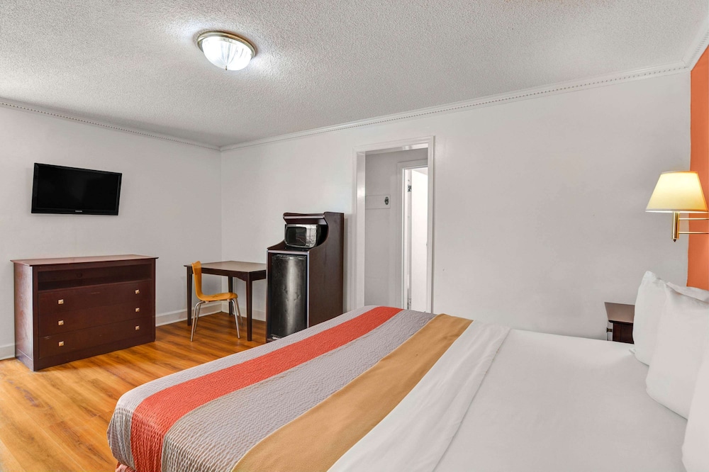 Motel6 Americus, GA 18/34