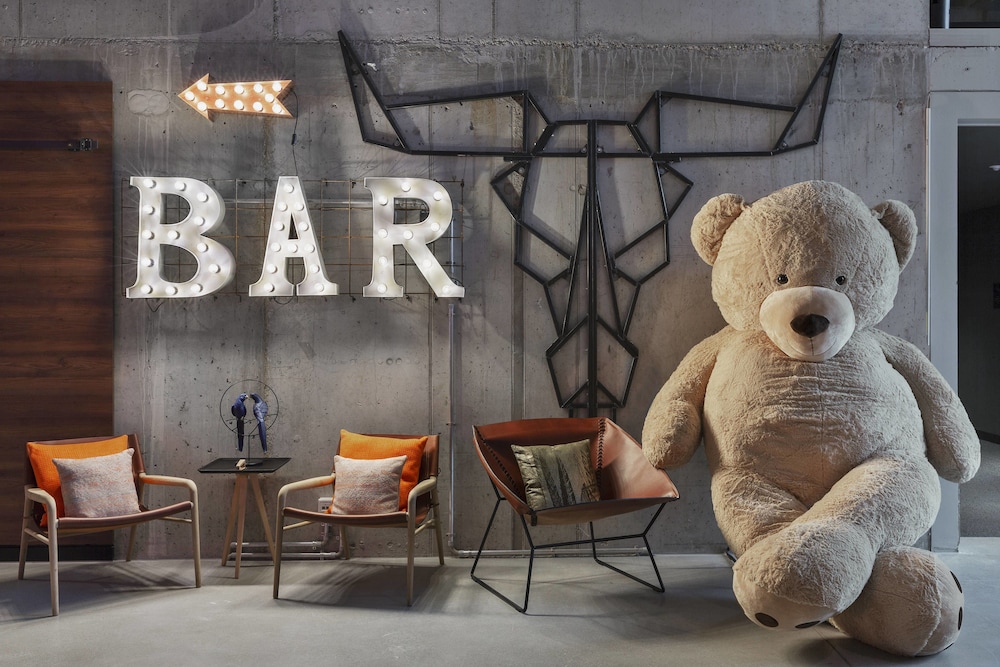 MOXY FRANKFURT CITY CENTER 29/45