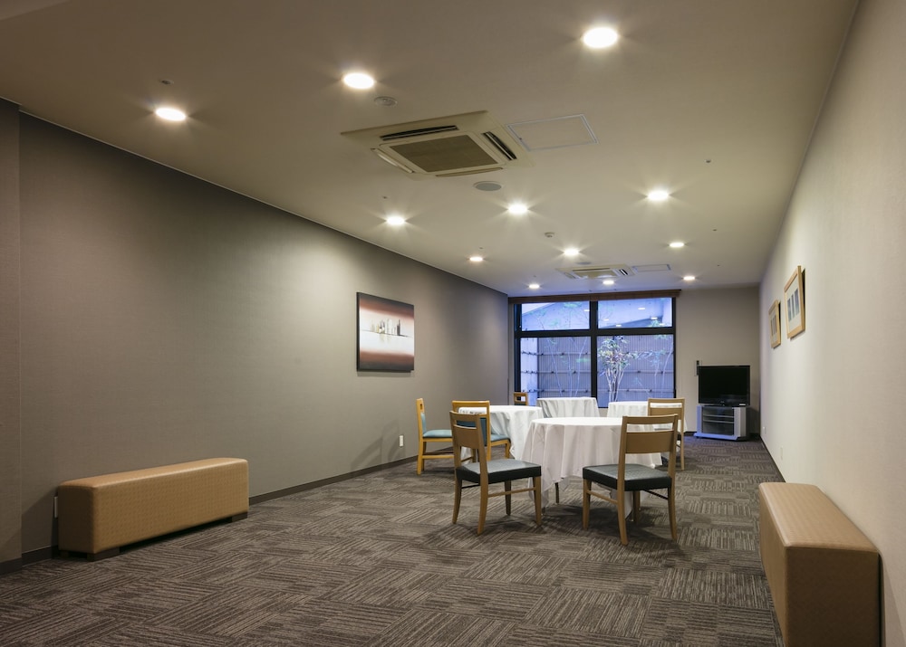 Hotel Route Inn Kumamoto Ekimae 33/34