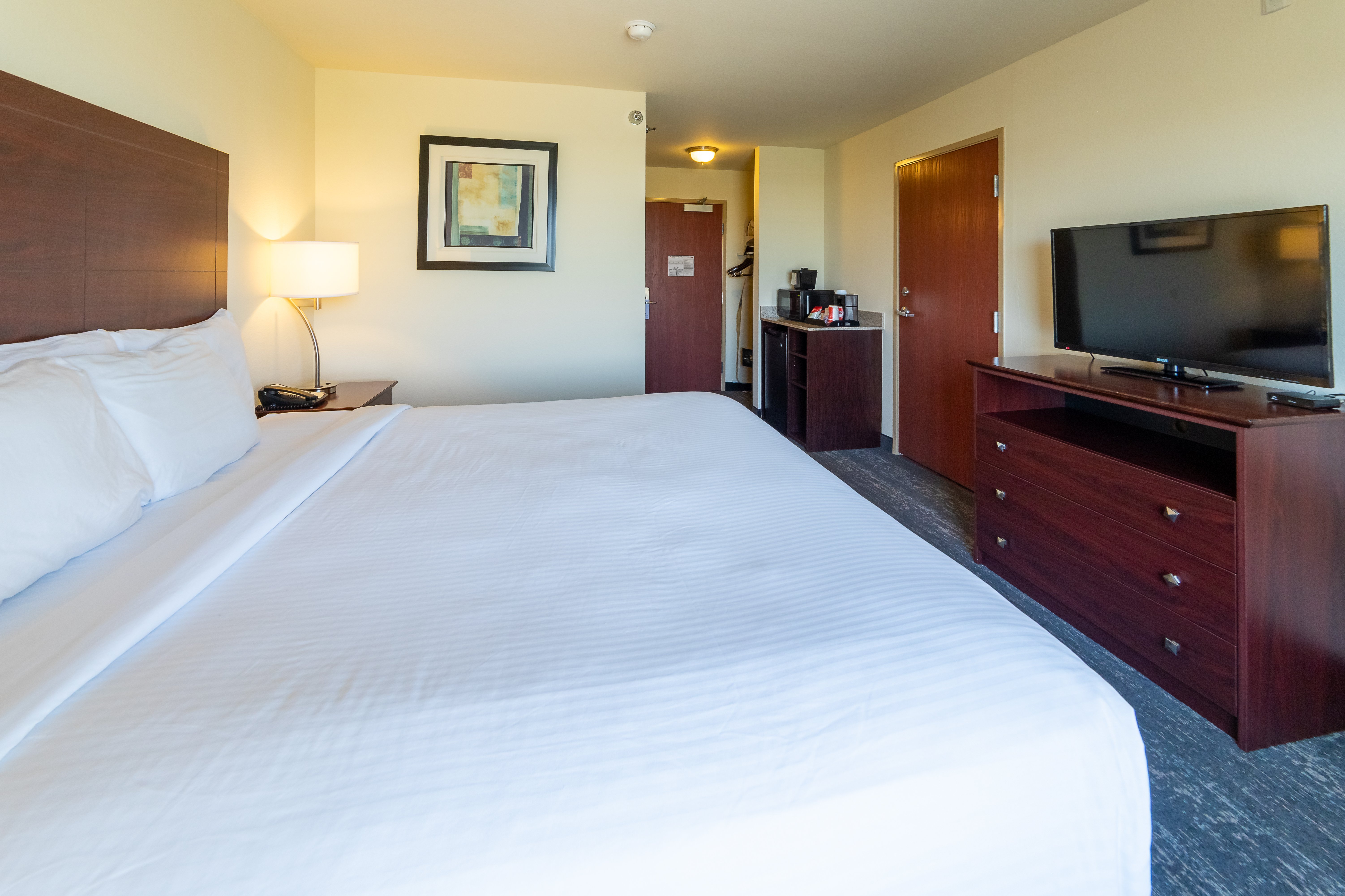 Cobblestone Inn Suites Eaton Co 19/72
