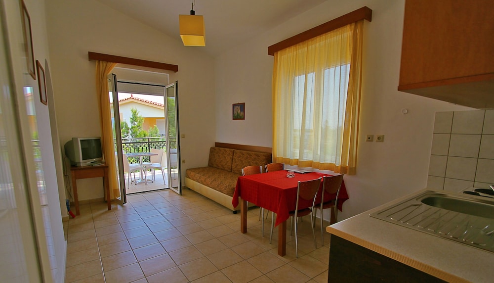 Monachus Monachus Apartments 33/58