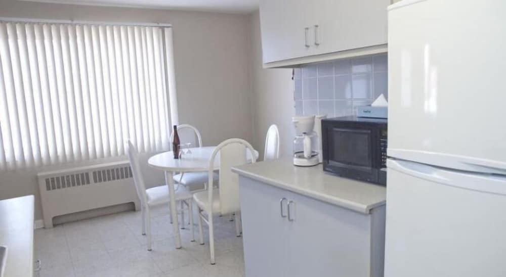 BEAUSEJOUR HOTEL APPARTEMENTS 44/50