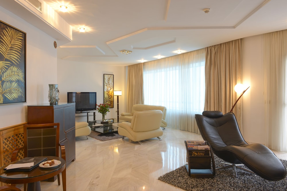 The Penthouse Appart Hotel 20/39