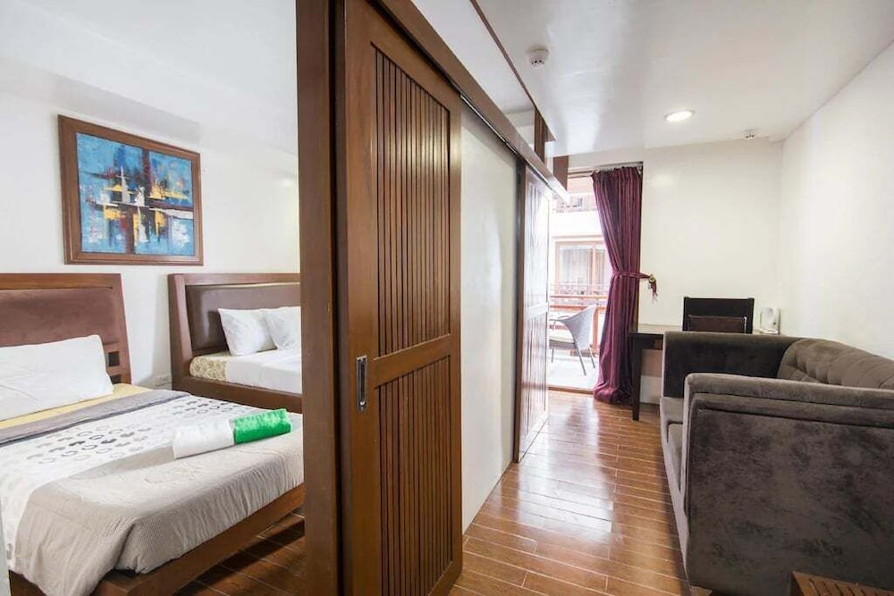EXECUTIVE, KITCHENETTE, XXL