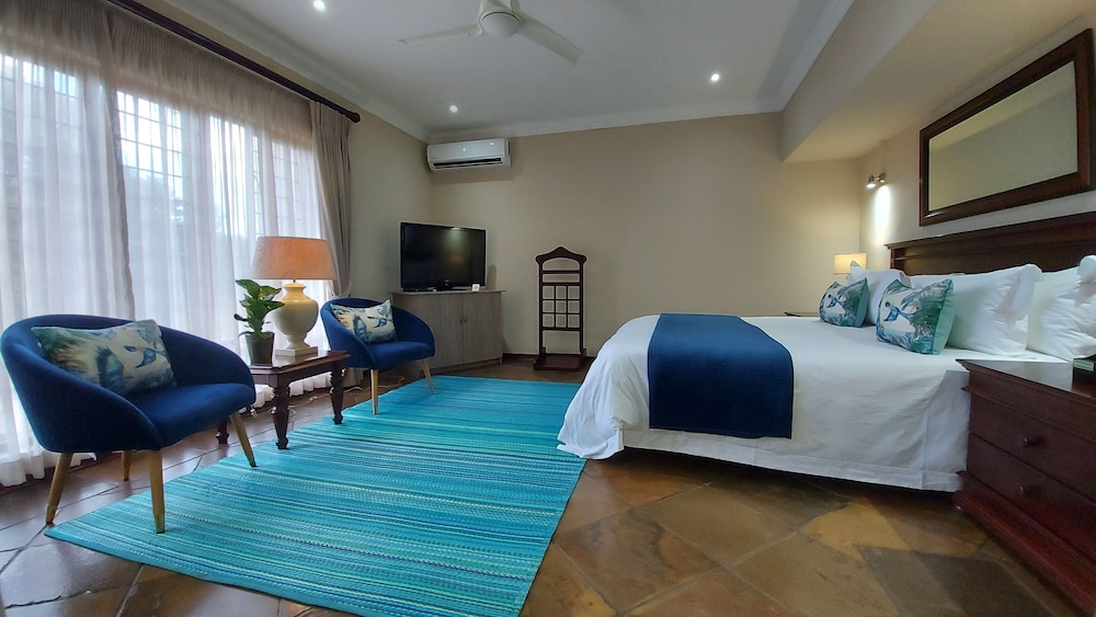 EXECUTIVE, KING BED, GARDEN VIEW