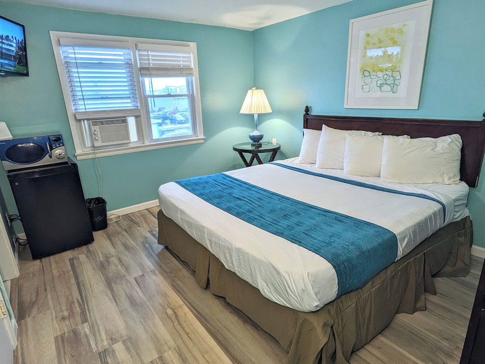 Clarem Happy Days Inn 10/25