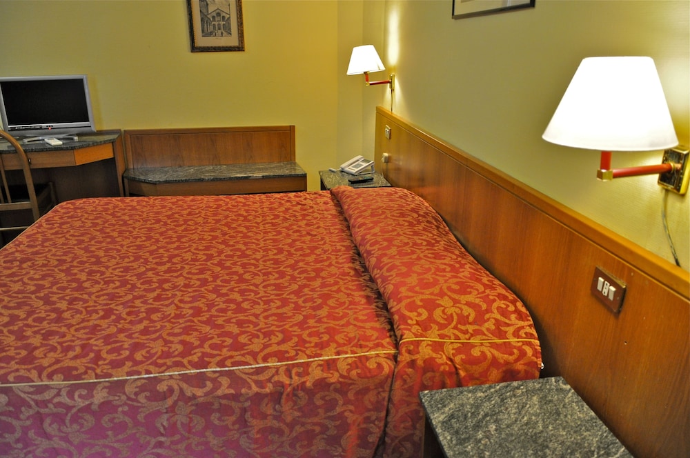 Hotel Vecchia Milano 18/57