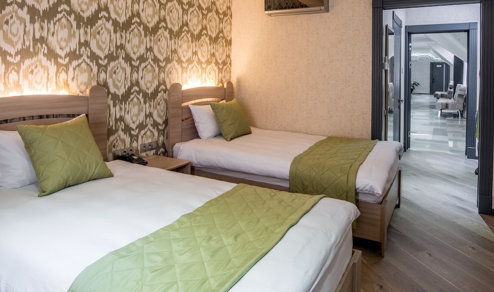 SUPERIOR, TWIN BEDS