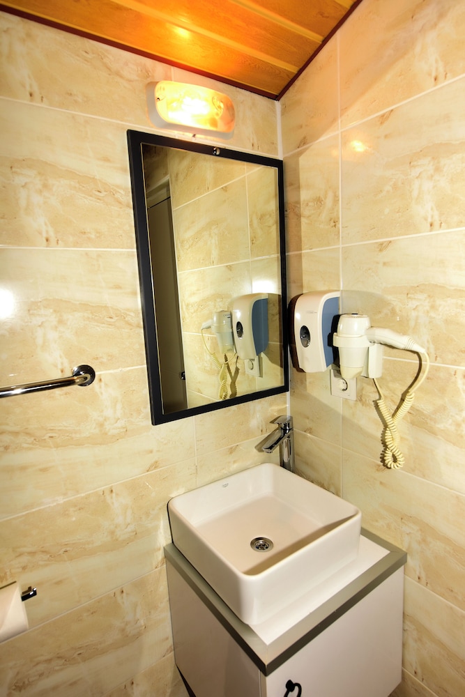 Adora Calma Beach Hotel - Adults Only 49/50