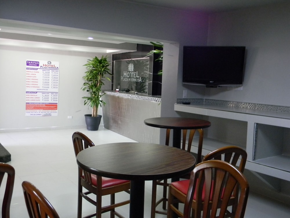 Hotel Plaza Hermosa 43/55