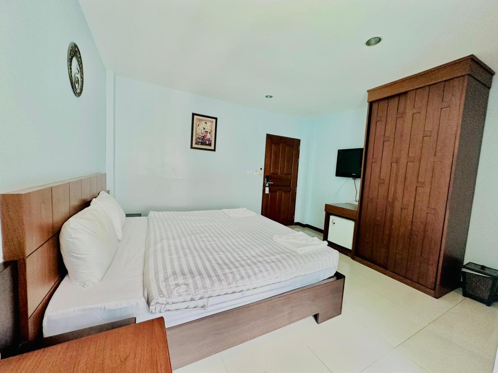Cokoon Deva Patong Hotel 7/38