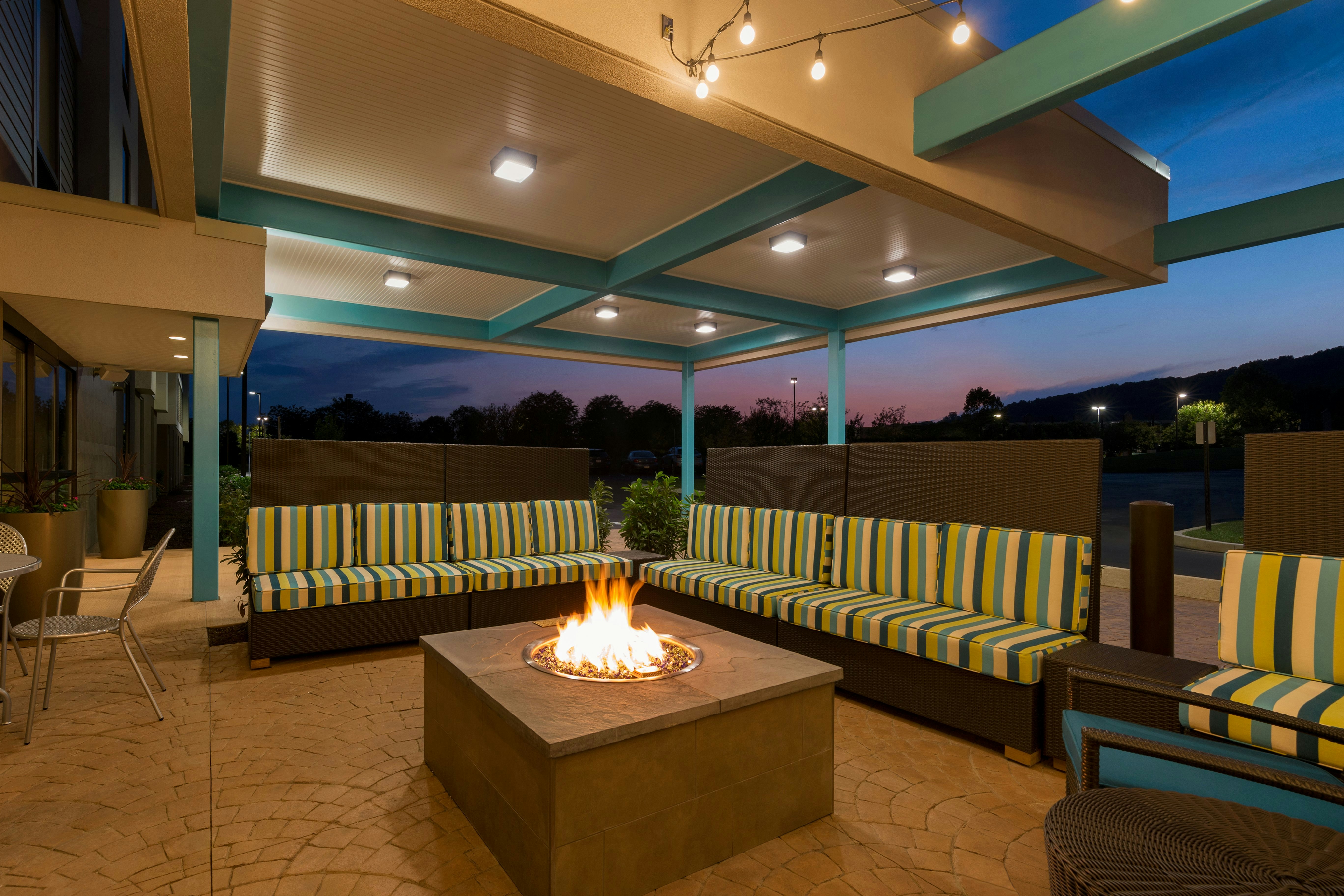 Home2 Suites by Hilton Downingtown Exton Route 30 6/13