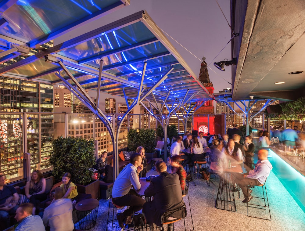 Mercure Brisbane King George Square 68/73