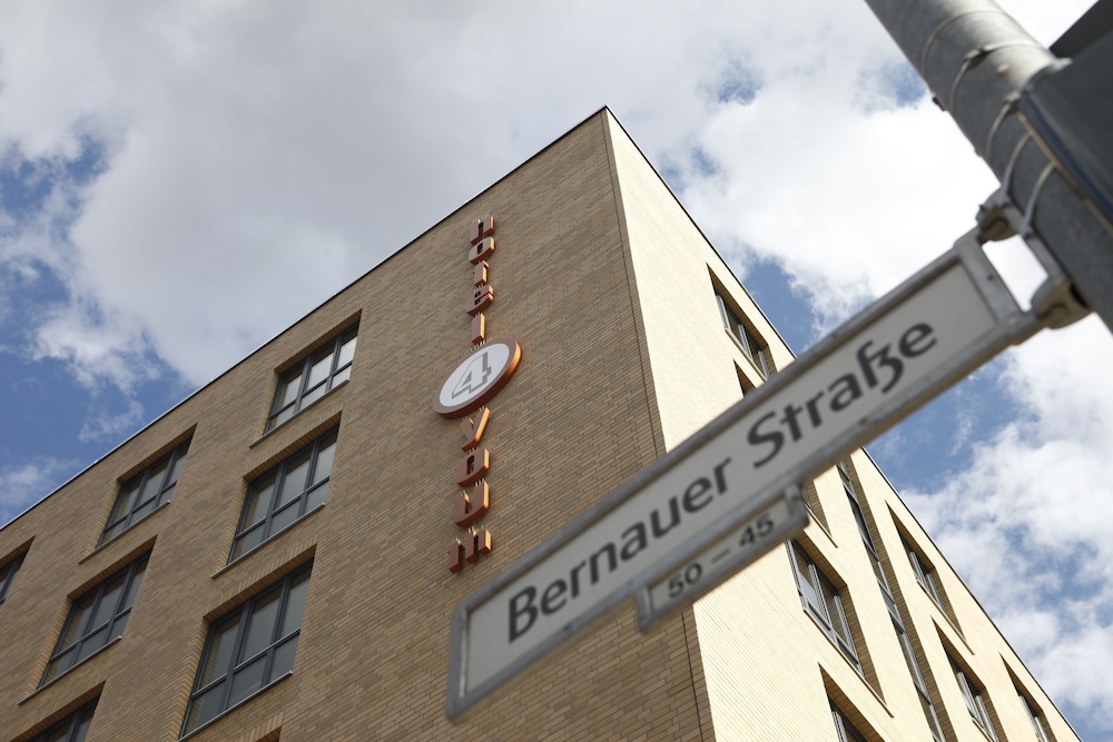 H Hotel 4 Youth Berlin Mitte 3/64