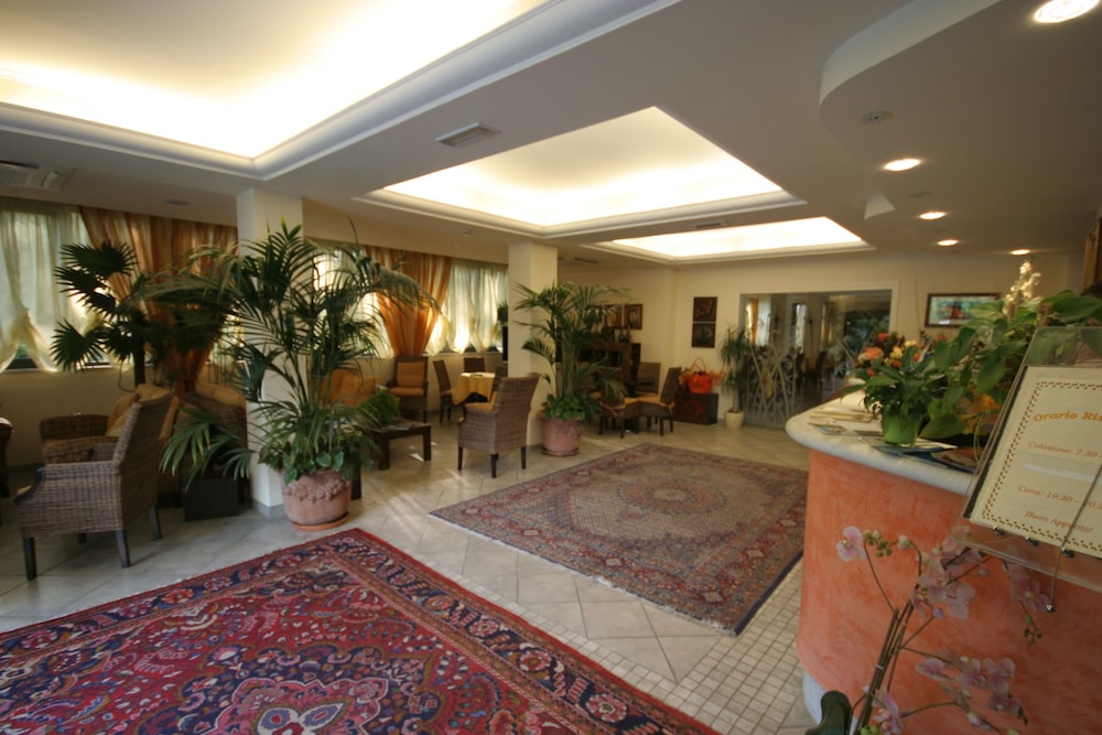Hotel Nedy 2/47