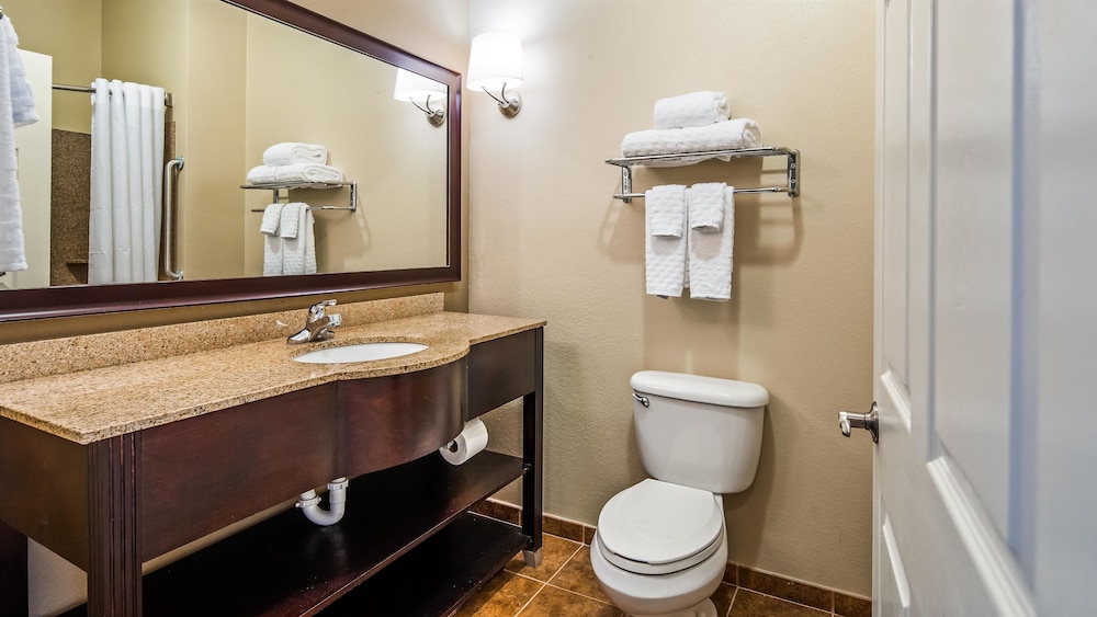 Best Western Dothan Inn & Suites 8/26