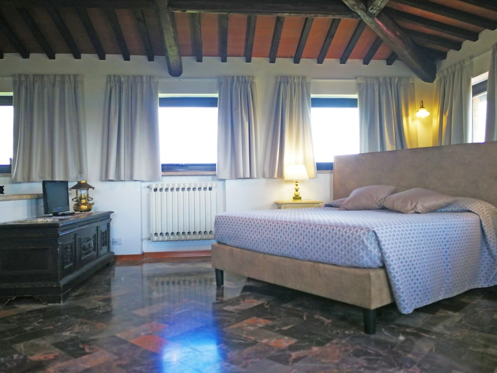 La Loggia Villa Gloria 15/68