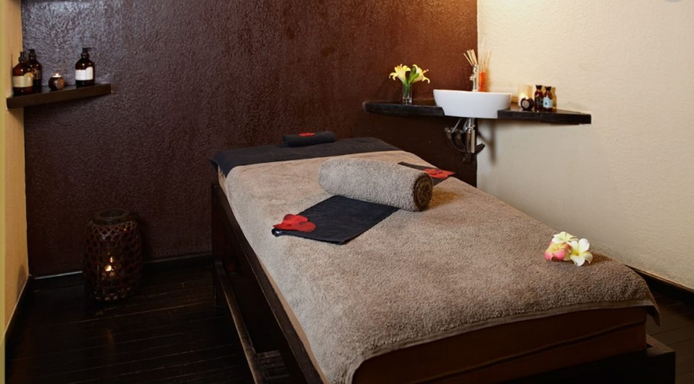 The Rhino Resort Hotel Spa 31/48