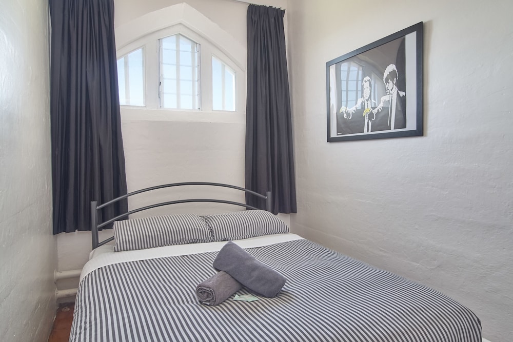 Jailhouse Accommodation 13/73