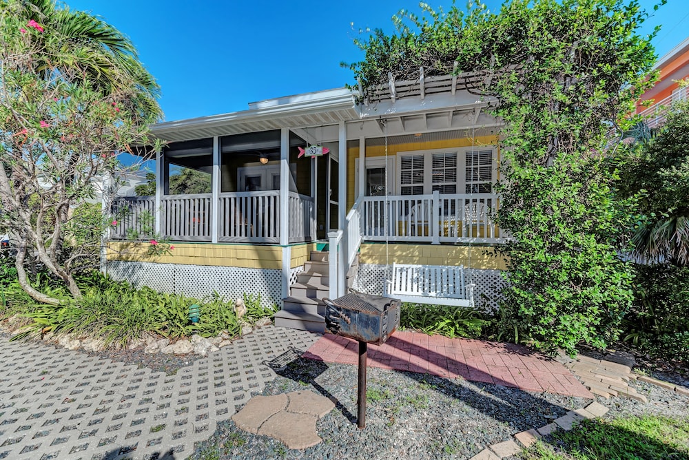 Tradewinds Beach Resort 51/68
