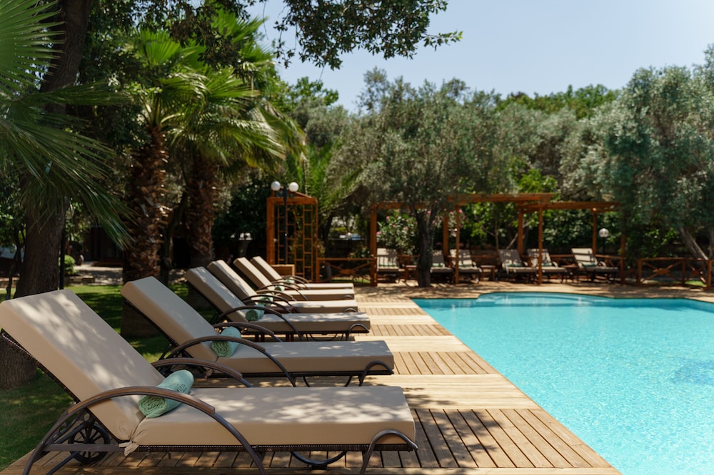 Dolce Vita Luxury Bungalows 44/50