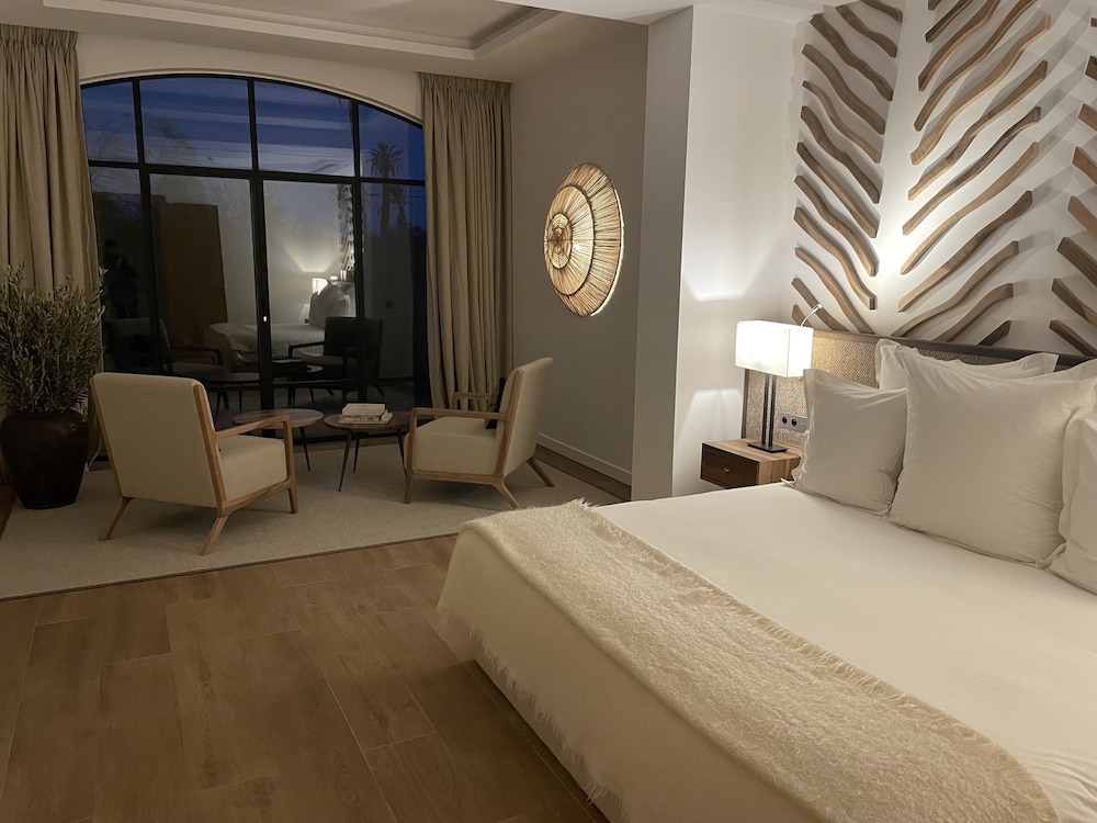 PREMIUM, VILLA