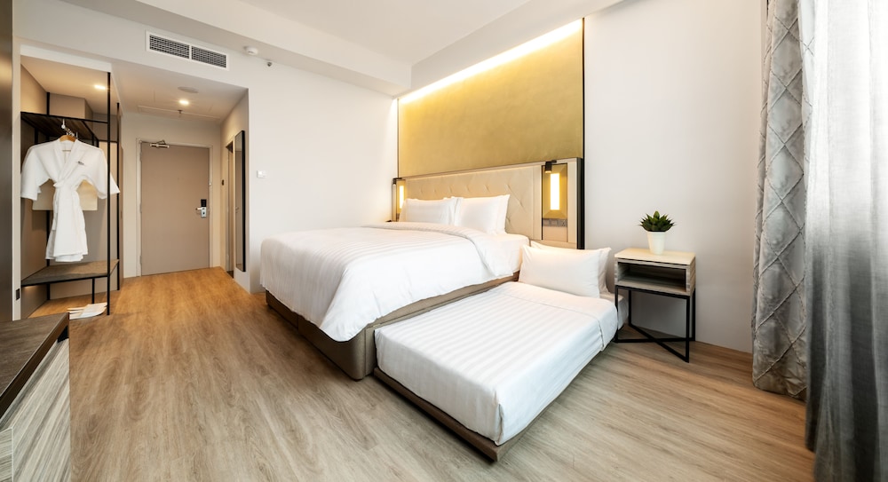 Novotel Singapore on Kitchener 22/61