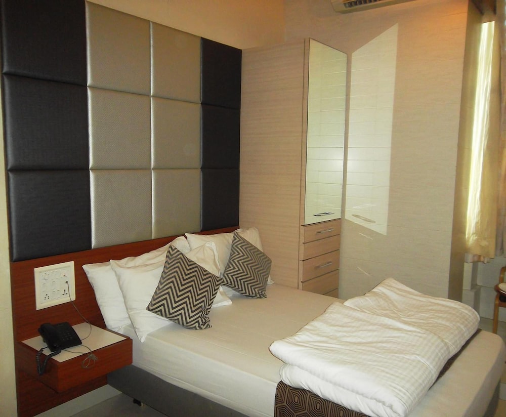 Hotel Elphinstone Annexe 26/53