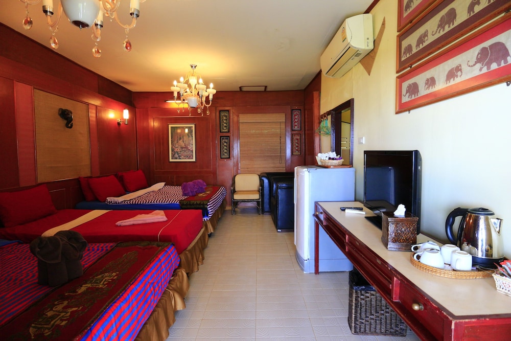 White Sand Beach Resort 43/74