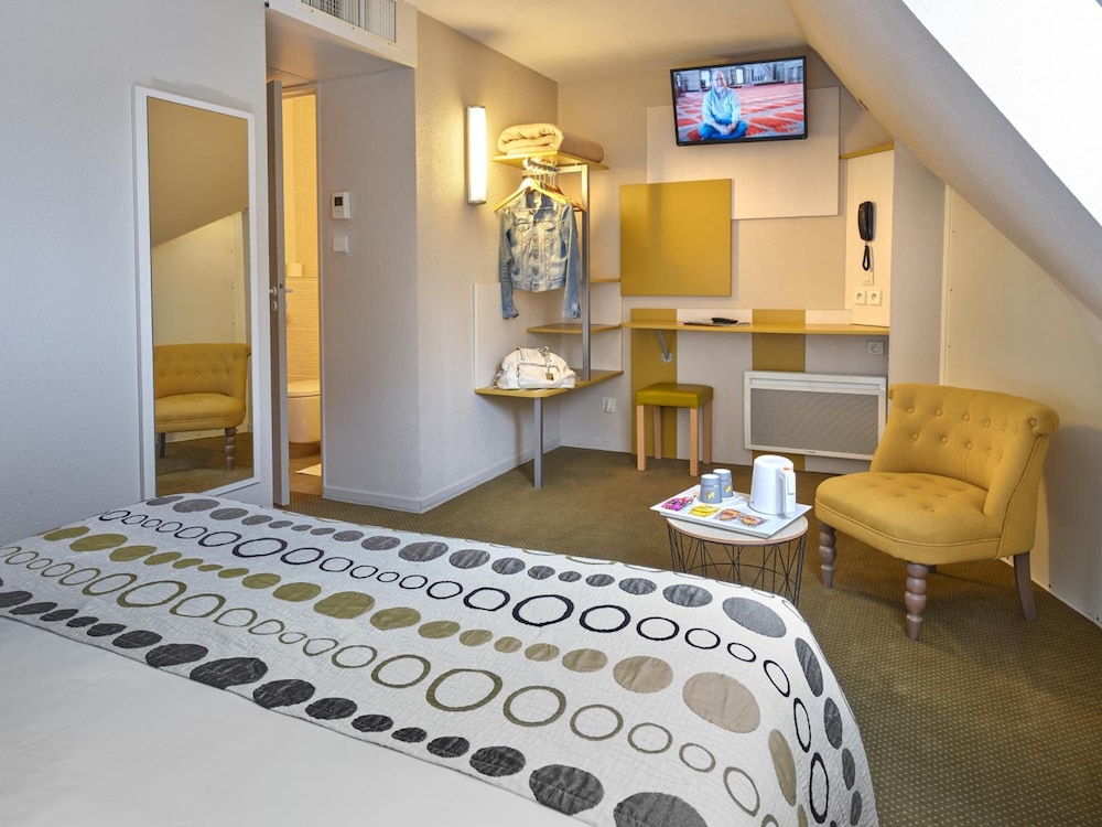 HOTEL REVOTEL 28/47