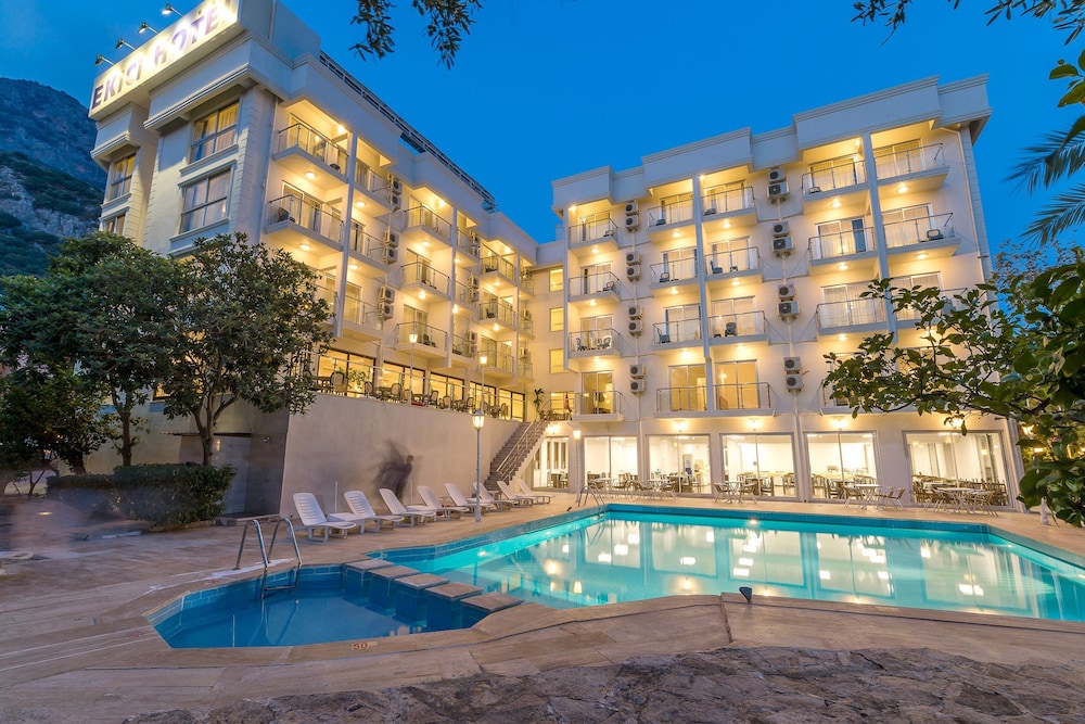 Ekici Hotel 8/65