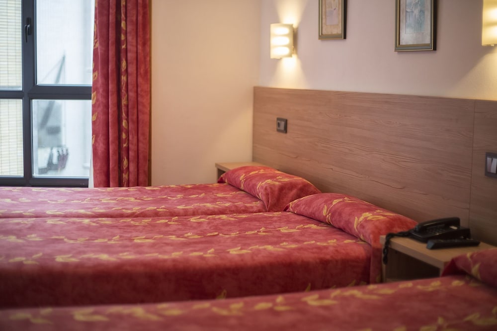 Hotel Don Manuel 37/52