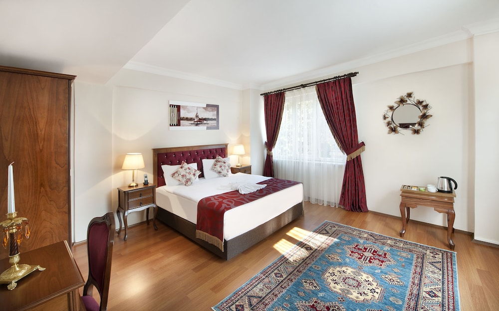 Sultan House Hotel 12/69
