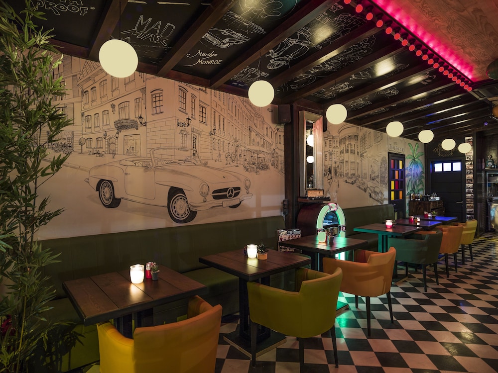 HOTEL BOSFORA 44/50