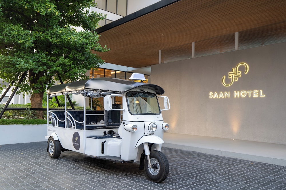 Saan Hotel Sathorn 42/50