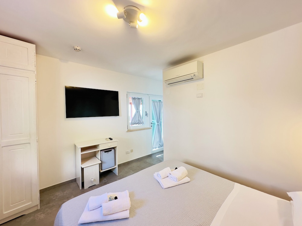 Hotel Marconi 39/50