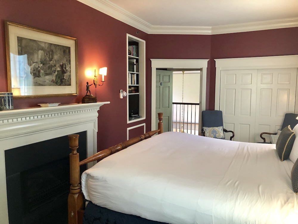 Francis Malbone House Inn 10/50