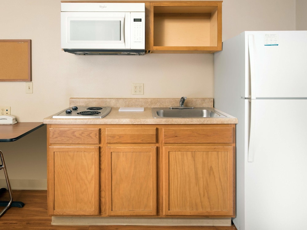 WoodSpring Suites Council Bluffs 10/51