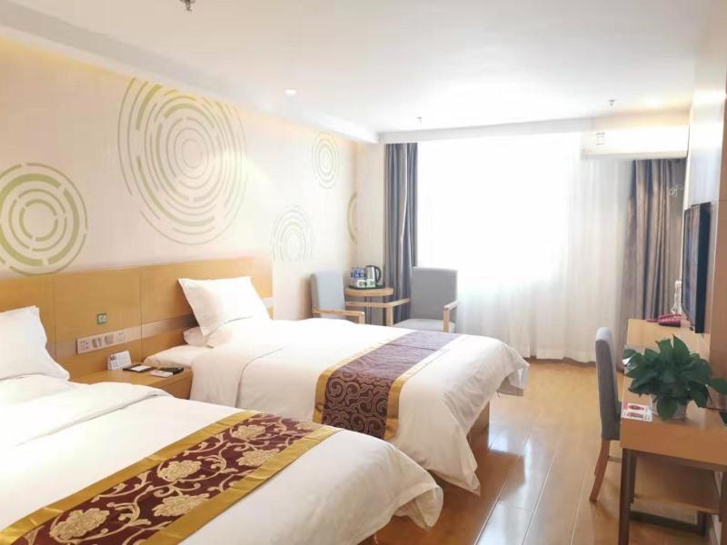 GreenTree Xining Chengzhong Area Dongguan Street Street Hotel 13/32
