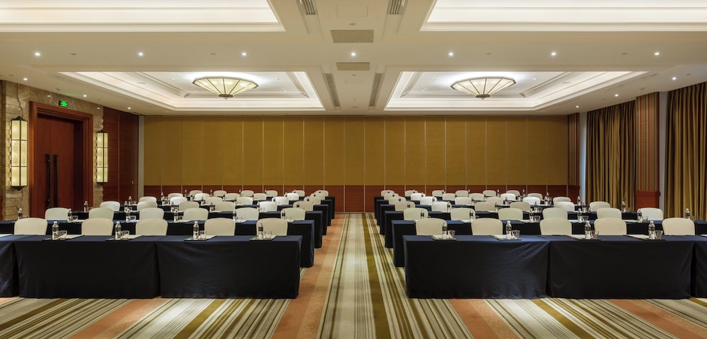 Intercontinental Hotels Xishuangbanna Resort 40/50