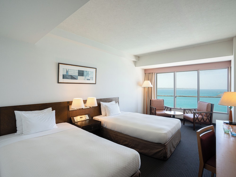 STANDARD, TWIN BEDS, OCEAN VIEW