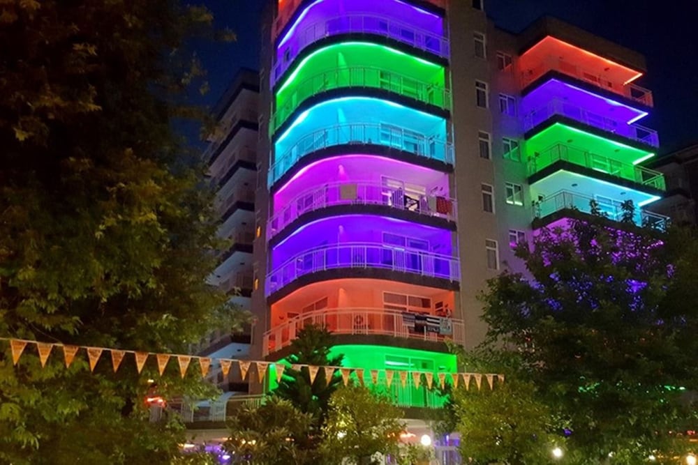 Carmen Suite Hotel 6/32