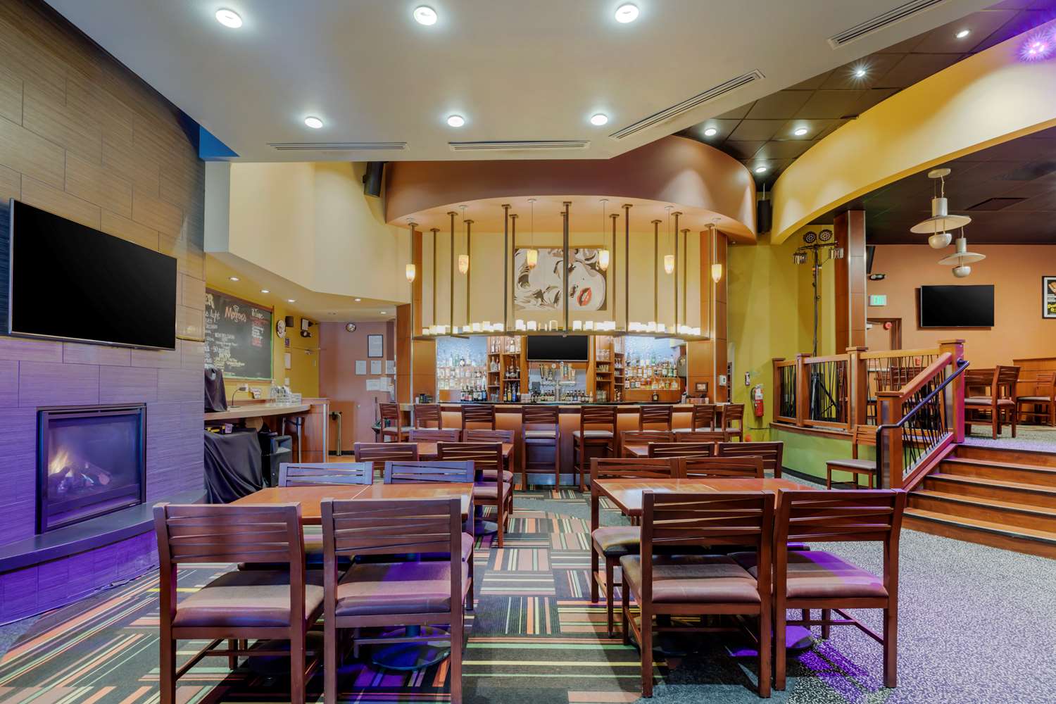 Best Western Plus Loveland Inn 38/56