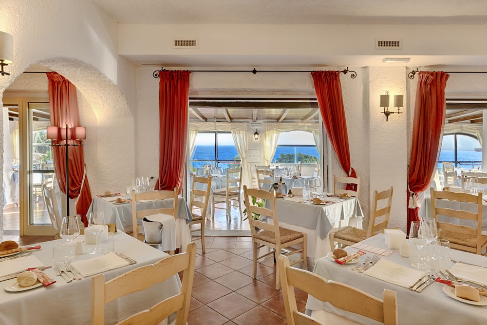 Colonna Grand Hotel Capo Testa 22/50